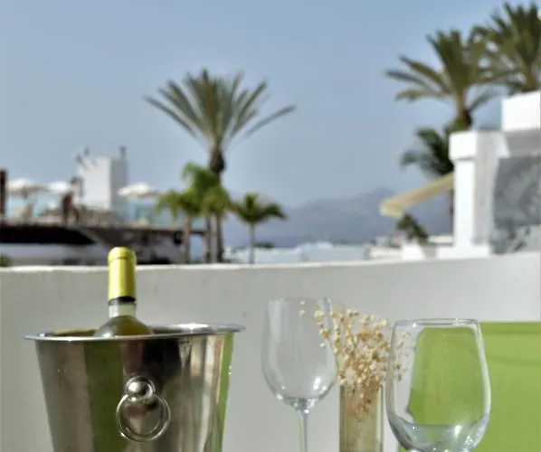 Martina Apartamento Puerto del Carmen (Lanzarote)